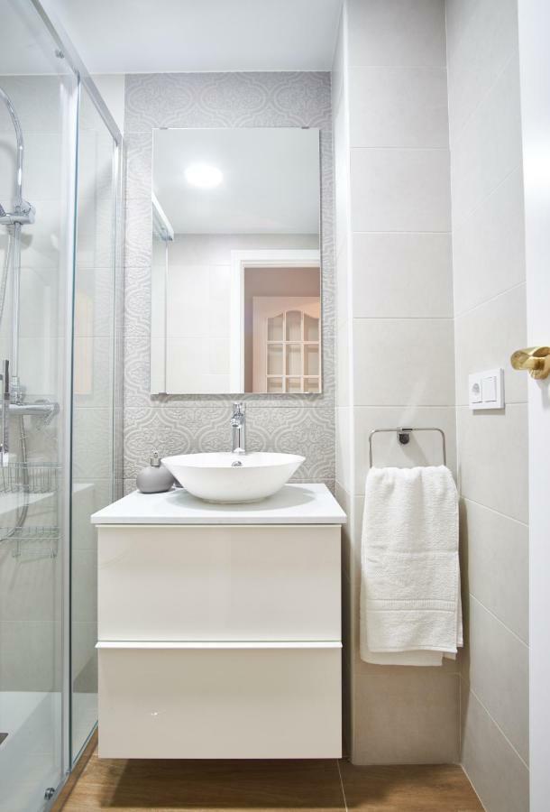 Arjona Riverside Central Deluxe By Valcambre Seville Exterior photo